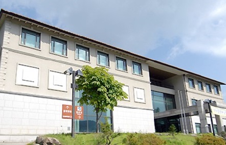 Toji Culture Center