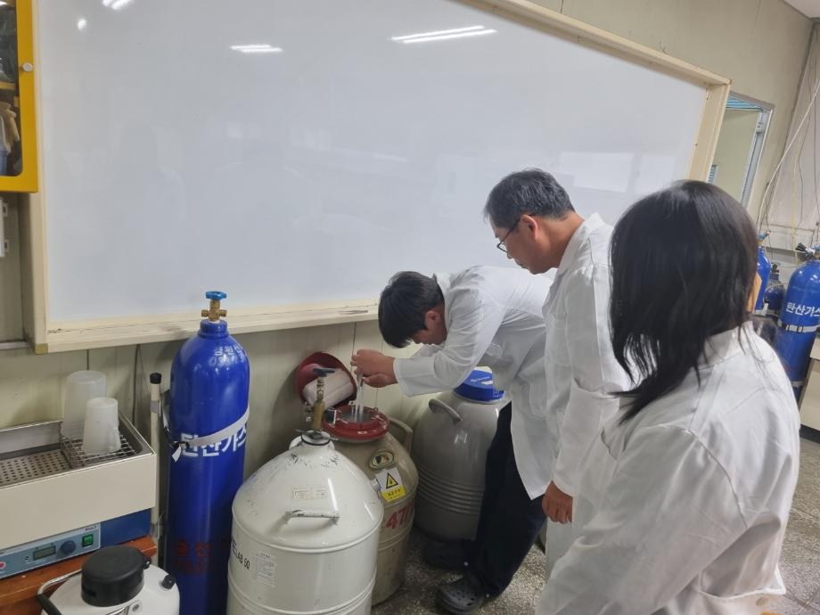 [2-1(바이오신소재)] 기술 교육 특강 (소 미성숙 난자의 체외배양 및 정자처리 기술 교육) 3